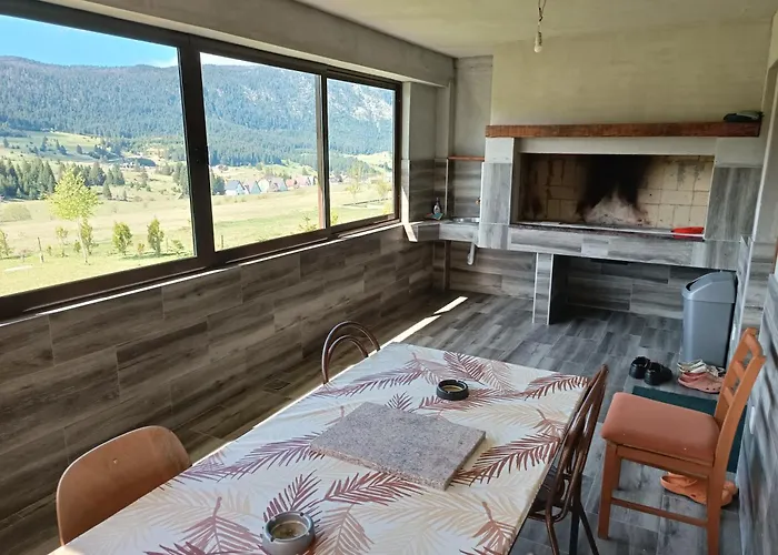 Alpe Pensjonat Travnik